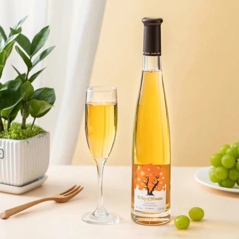 BAISFU High Concentration Food Flavor White Grape Flavor for Food Additives